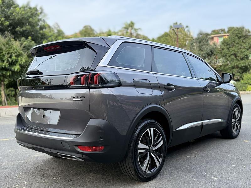 Peugeot 5008, 2023 — фото 7 из 12