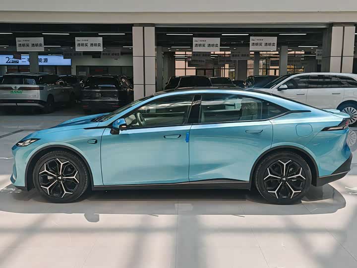 Changan Deepal L07, 2025 — фото 4 из 9