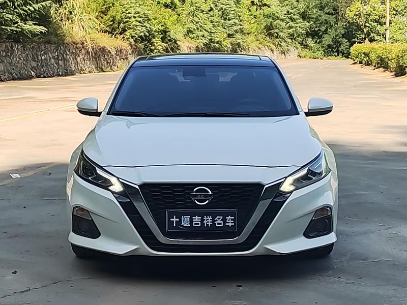 Nissan Teana, 2022 — фото 2 из 12