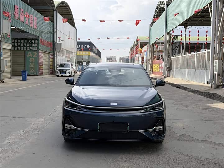 Geely Galaxy A7, 2025 — фото 2 из 9