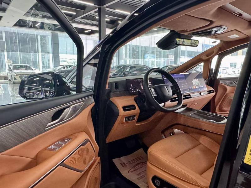 Wey 80 Hybrid, 2025 — фото 7 из 8