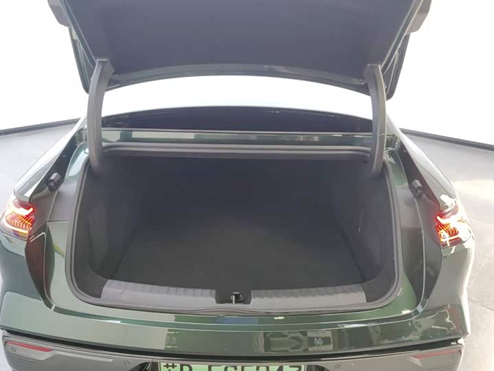 Geely Galaxy Starshine 8 EM-i, 2025 — фото 4 из 9