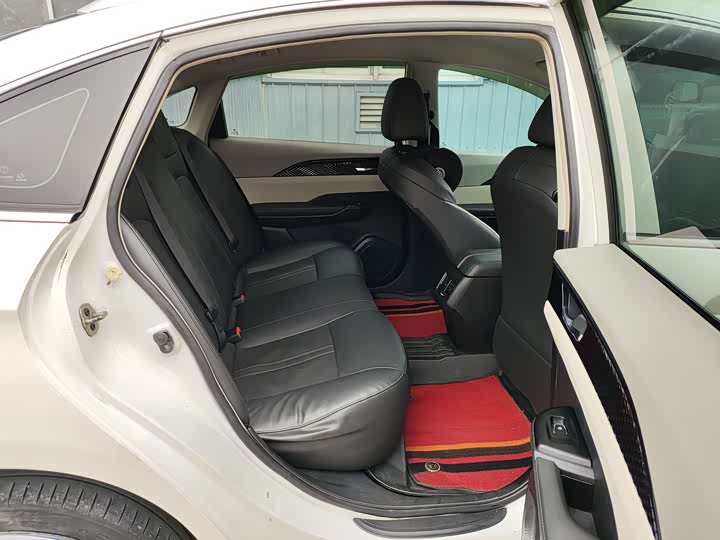 Dongfeng Aeolus E70, 2022 — фото 7 из 9