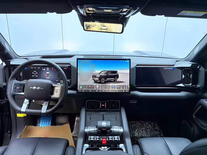 BYD FangChengBao Leopard 8, 2024 — фото 8 из 9