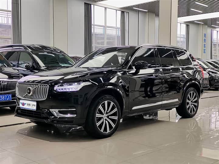 Volvo XC90, 2023 — купить в Туле под ключ