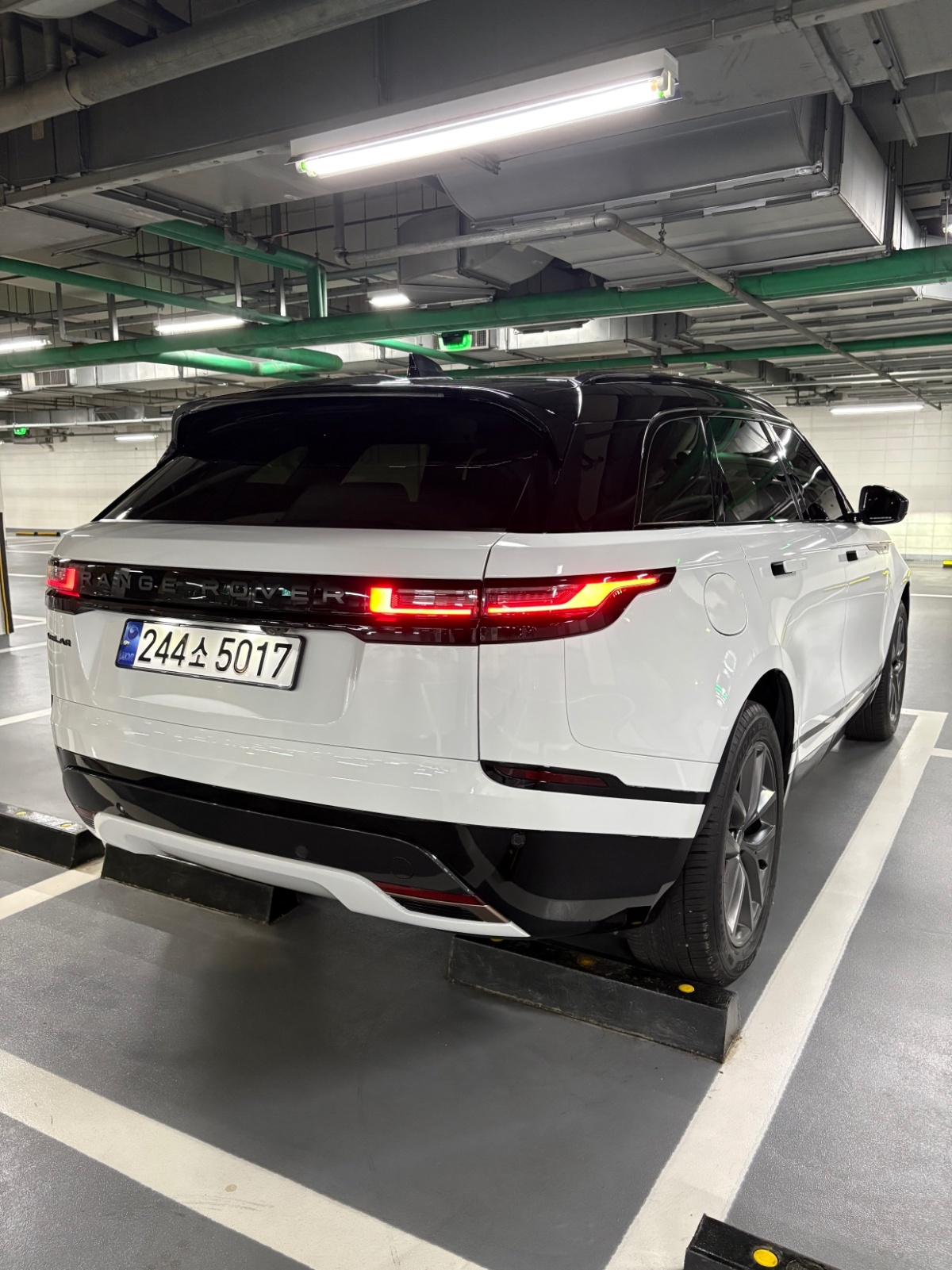 Land Rover Range Rover Velar, 2024 — фото 7 из 12