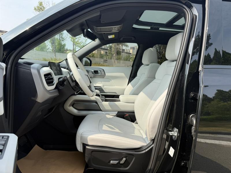 BYD FangChengBao Titanium 3 (Tai 3), 2026 — фото 10 из 12