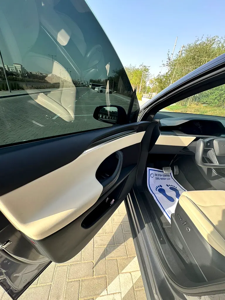 Tesla Model X, 2023 — фото 7 из 10