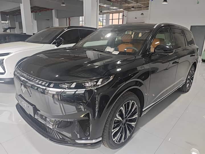 Dongfeng Yipai eπ 008, 2026 — фото 2 из 9