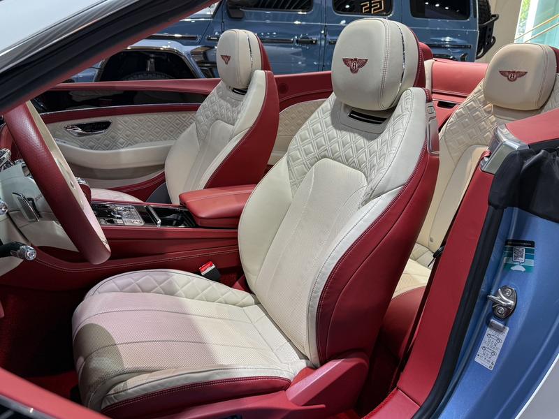 Bentley Continental GT, 2023 — фото 10 из 12