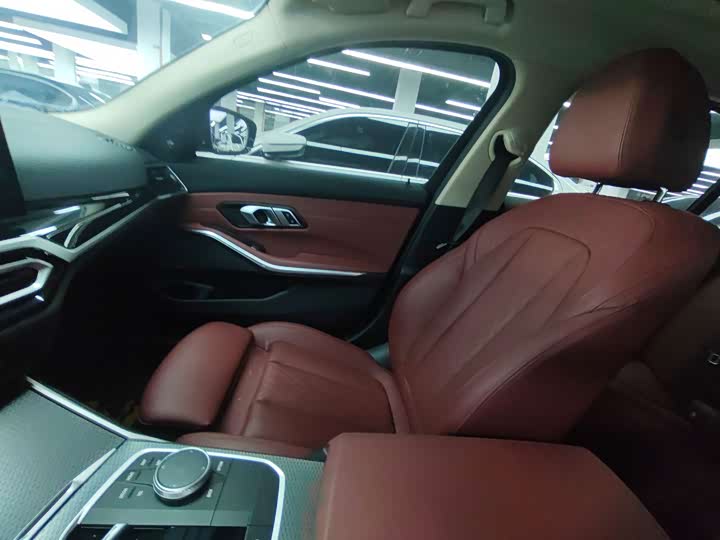 BMW 3 Series, 2023 — фото 8 из 9