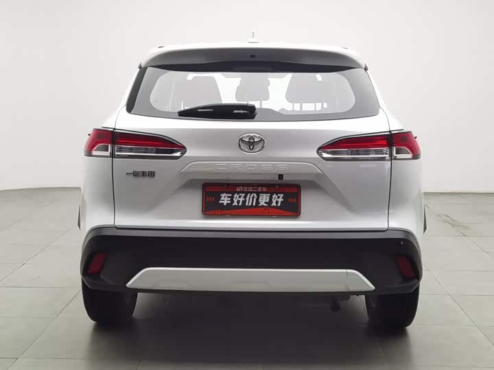Toyota Corolla Cross, 2023 — фото 4 из 9