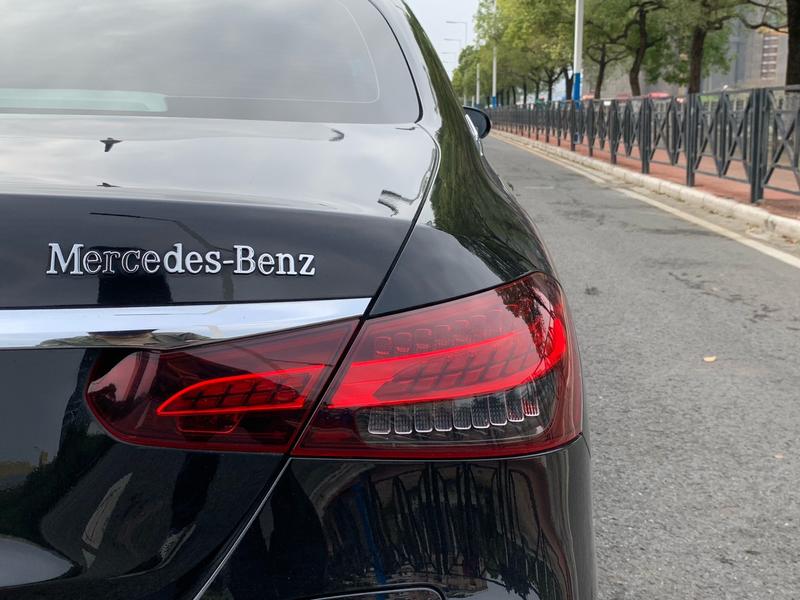Mercedes-Benz E-Class Hybrid, 2022 — фото 8 из 12