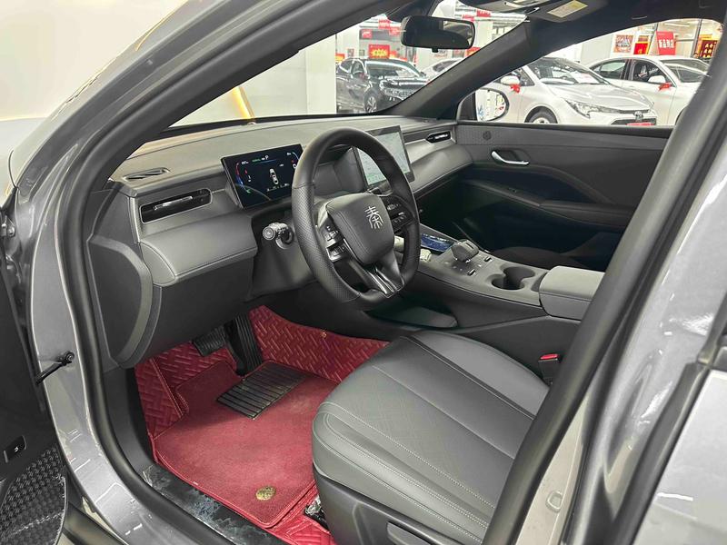 BYD Qin Plus, 2025 — фото 8 из 11