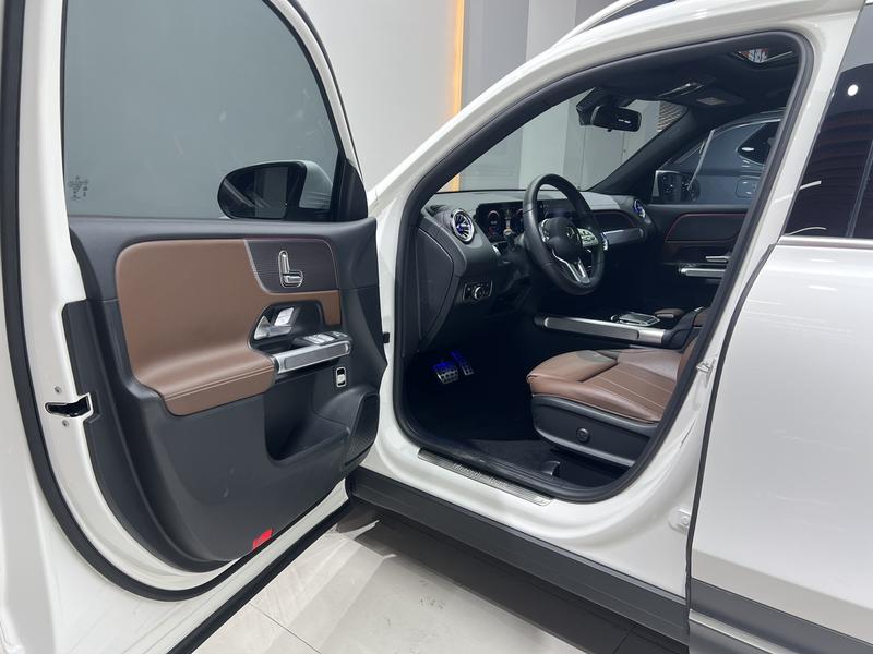 Mercedes-Benz GLB-Class, 2021 — фото 11 из 12