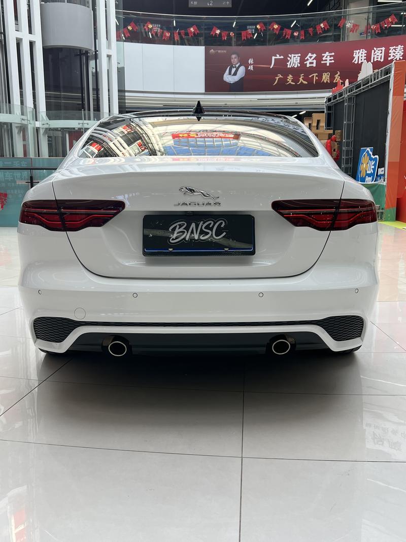 Jaguar XE L, 2022 — фото 5 из 12