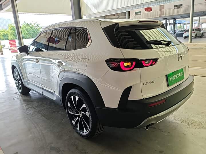 Mazda CX-50, 2023 — фото 5 из 9