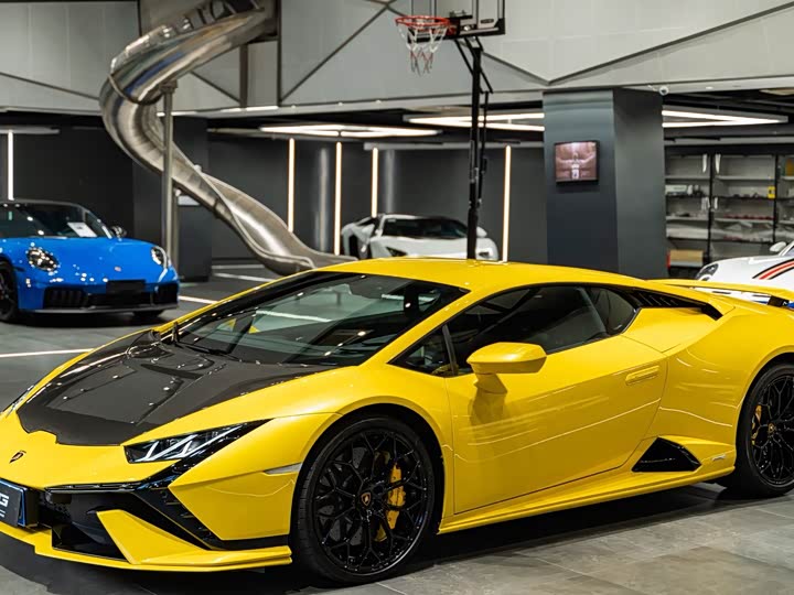 Lamborghini Huracán, 2024 — купить в Орле под ключ