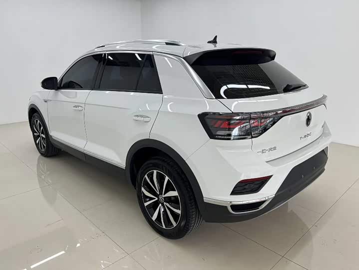 Volkswagen T-Roc, 2023 — фото 6 из 9