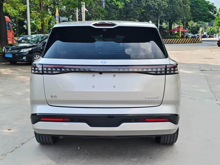 Dongfeng Yipai eπ 008, 2024 — фото 6 из 9