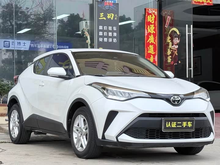 Toyota C-HR, 2022 — фото 3 из 9