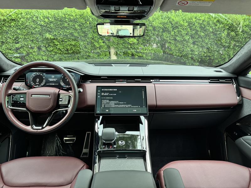 Land Rover Range Rover Sport, 2024 — фото 8 из 12