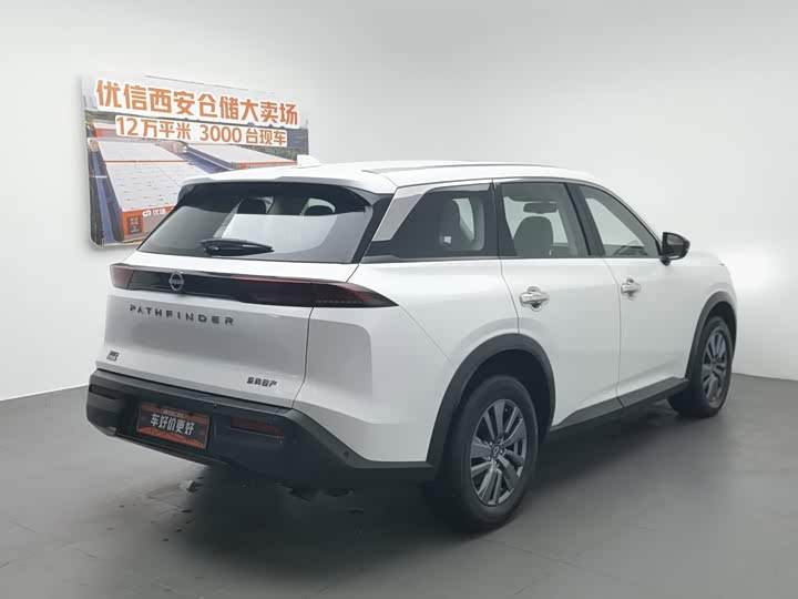 Nissan Pathfinder, 2024 — фото 2 из 9