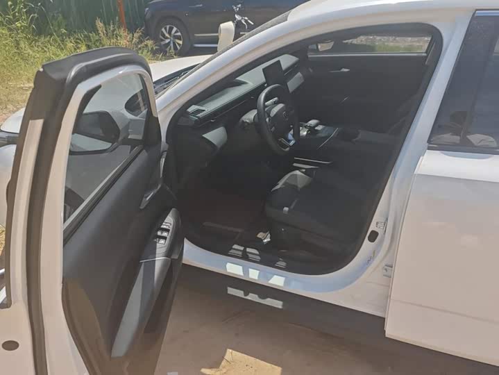 Changan Eado Plus, 2024 — фото 9 из 9