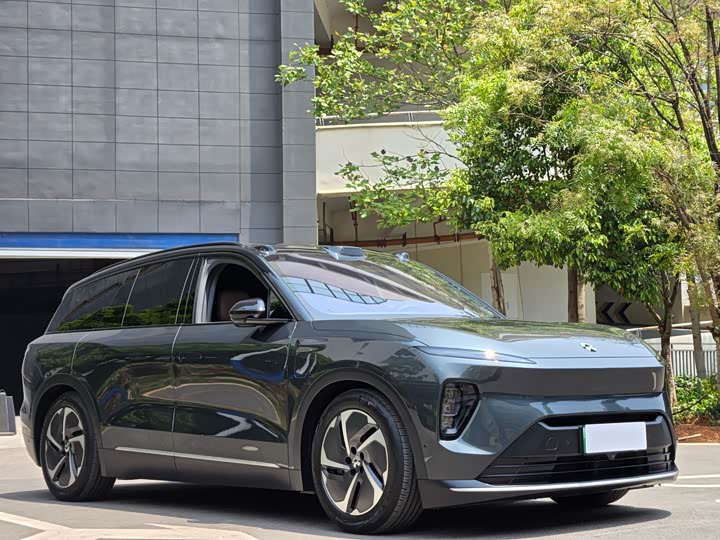 Nio ES8, 2025 — фото 3 из 9