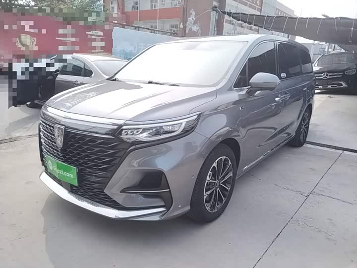 Roewe iMax 8, 2022 — купить в Казани под ключ