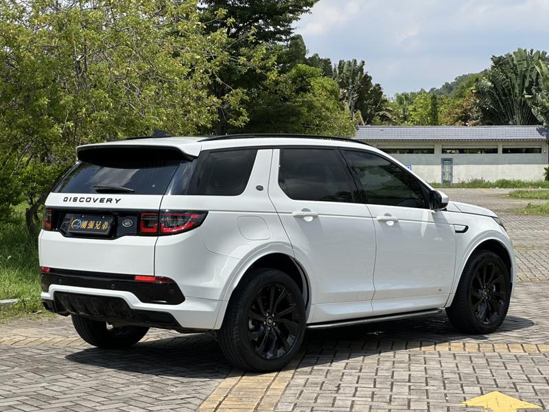 Land Rover Discovery Sport, 2022 — фото 7 из 12