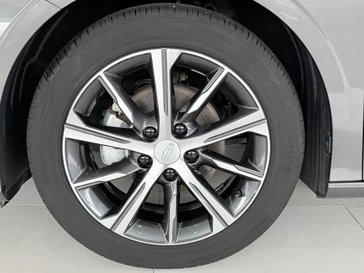 Geely Emgrand, 2022 — фото 9 из 9