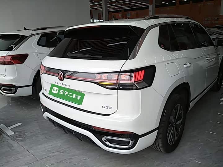 Volkswagen Tayron GTE Hybrid, 2024 — фото 6 из 9