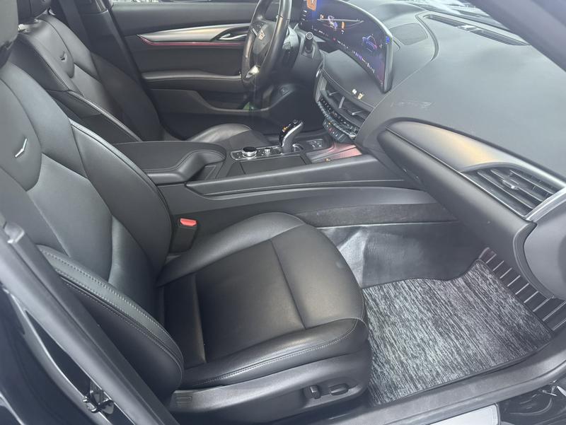 Cadillac CT5, 2024 — фото 10 из 12