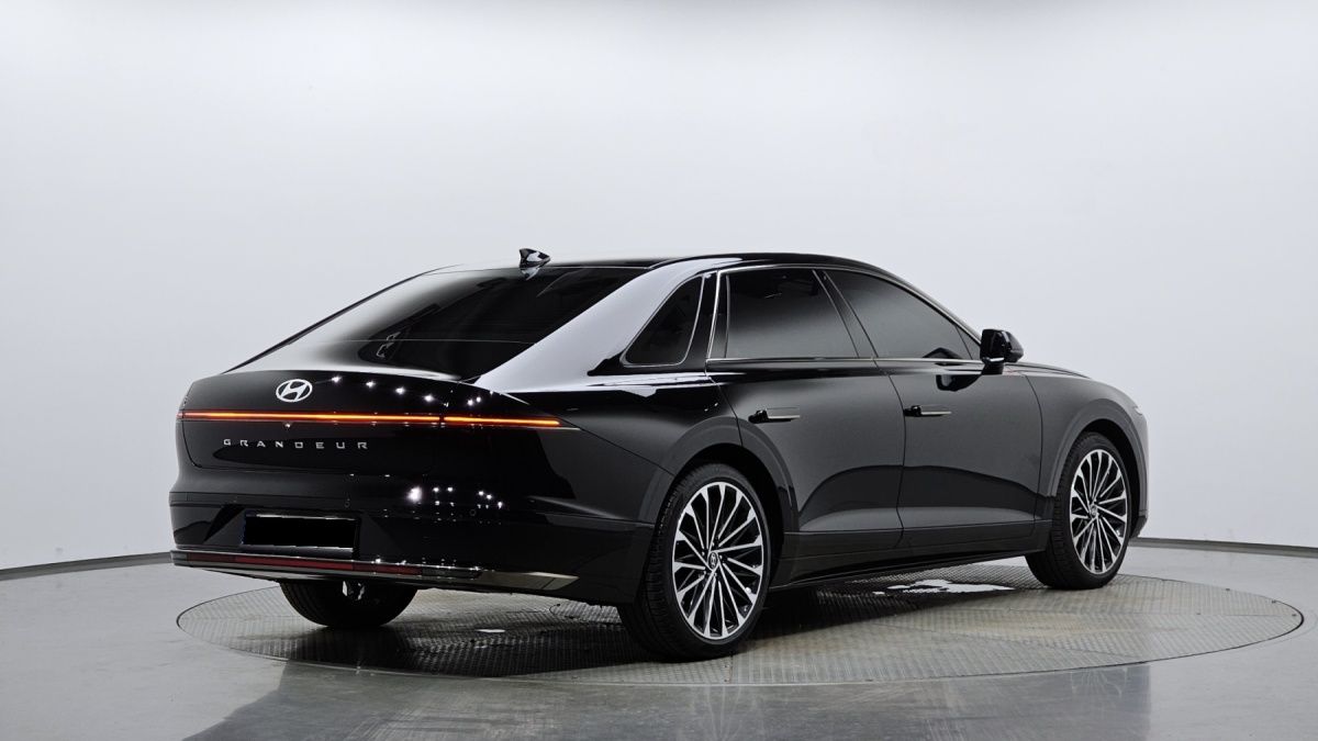 Hyundai Grandeur, 2023 — фото 2 из 12