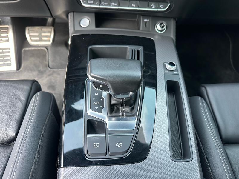 Audi Q5L, 2023 — фото 7 из 11