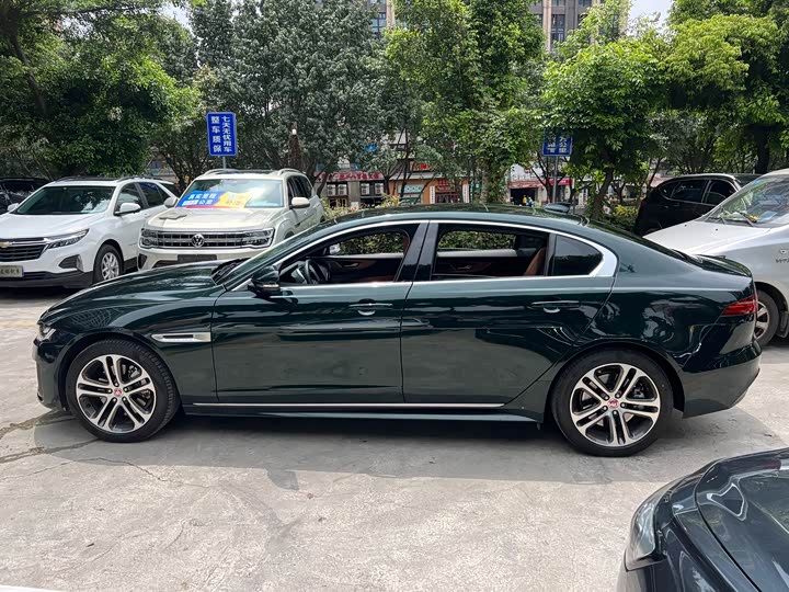 Jaguar XE L, 2024 — фото 6 из 9