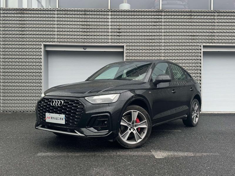 Audi Q5L Sportback, 2023 — купить в Перми под ключ