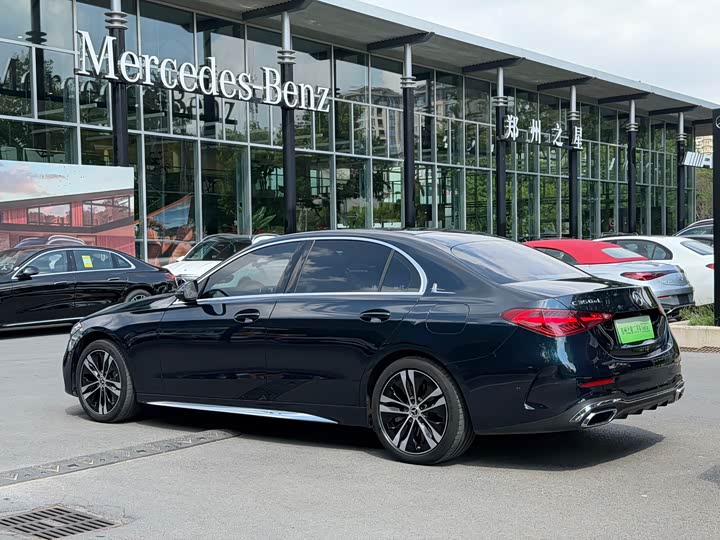 Mercedes-Benz C-Class Hybrid, 2023 — фото 8 из 9