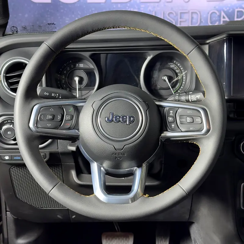 Jeep Wrangler, 2024 — фото 7 из 10