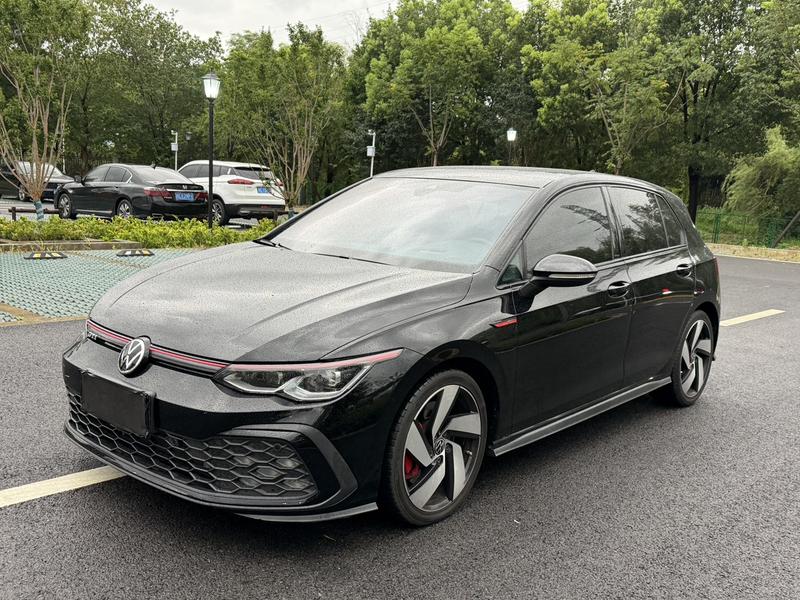 Volkswagen Golf GTI, 2022 — купить в Орле под ключ
