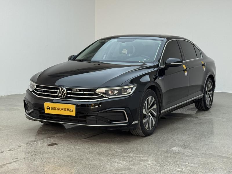 Volkswagen Magotan GTE Hybrid, 2023 — купить в Оренбурге под ключ