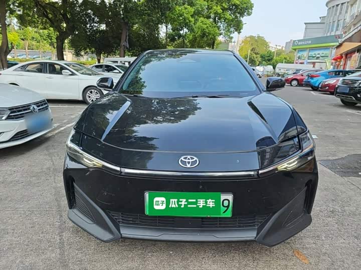 Toyota bZ3, 2024 — фото 3 из 9