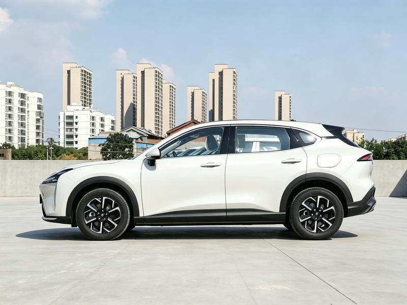 Baojun E6, 2026 — фото 4 из 12