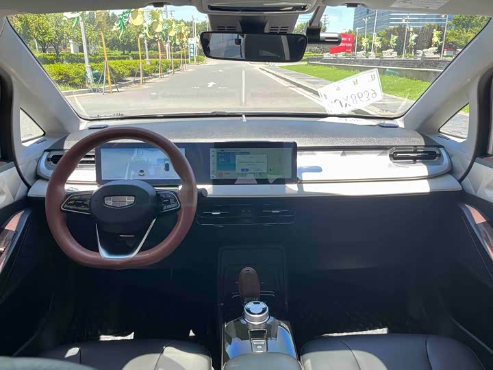 Geely Geometry E Firefly, 2023 — фото 6 из 9