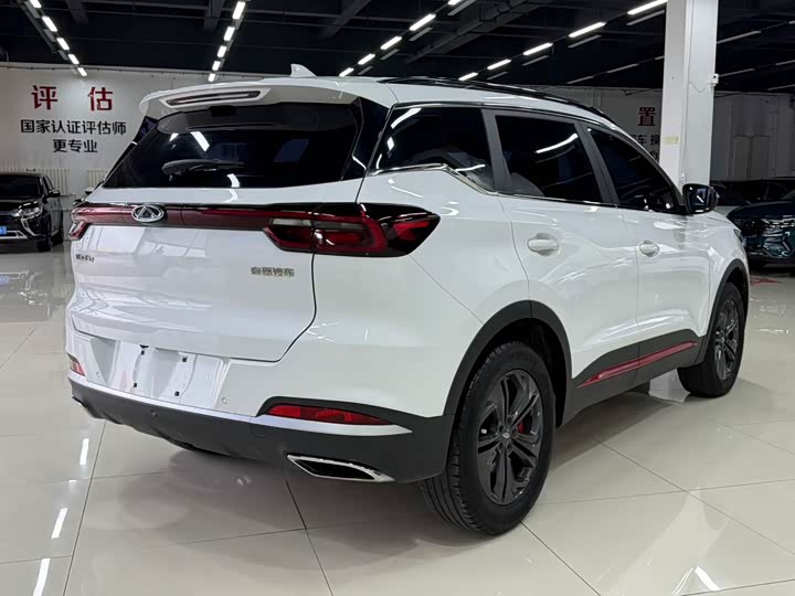 Chery Tiggo 7, 2023 — фото 6 из 9