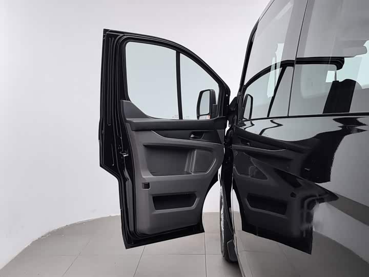 Ford Transit, 2023 — фото 8 из 9