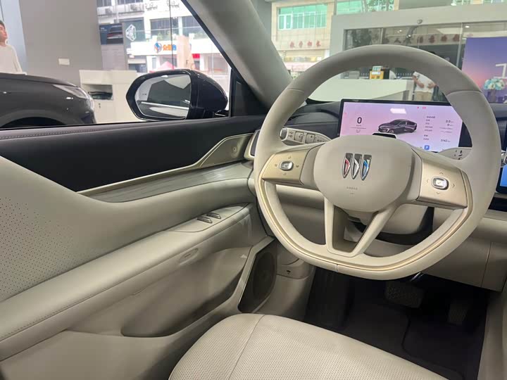 Buick Electra L7, 2025 — фото 9 из 9