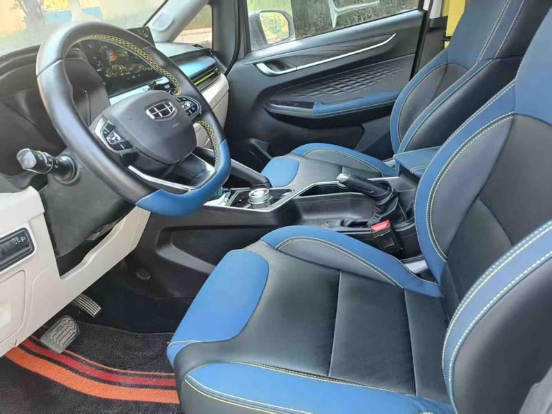 Geely Geometry EX3, 2022 — фото 9 из 11