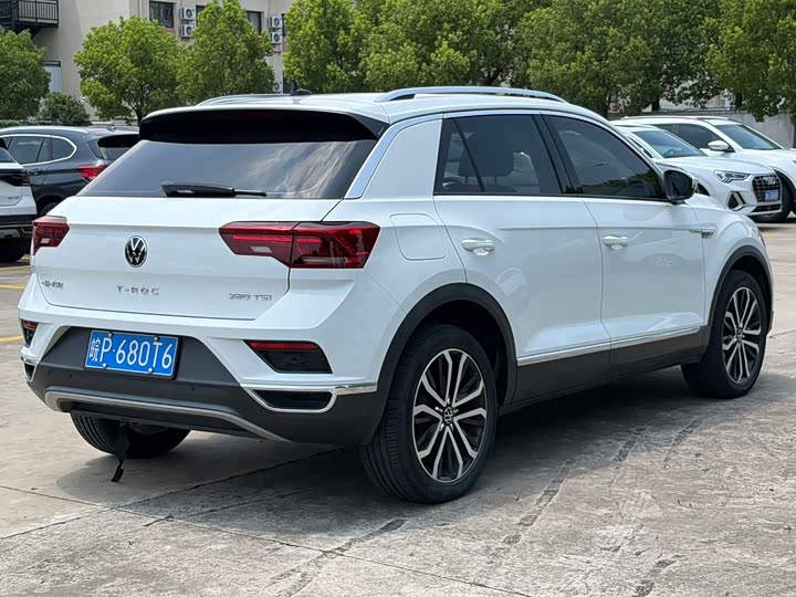 Volkswagen T-Roc, 2022 — фото 4 из 9